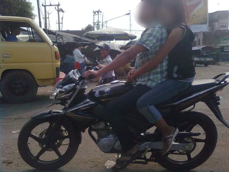 6 Lokasi Pacaran yang Masih Banyak Dikira Romantis, Padahal Sebenarnya Tragis 12