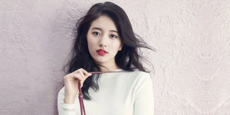 Seperti Apa Rupa 15 Seleb Ini dalam Kondisi Tanpa Make-Up? Mungkin Kamu Justru Makin Kesengsem 59