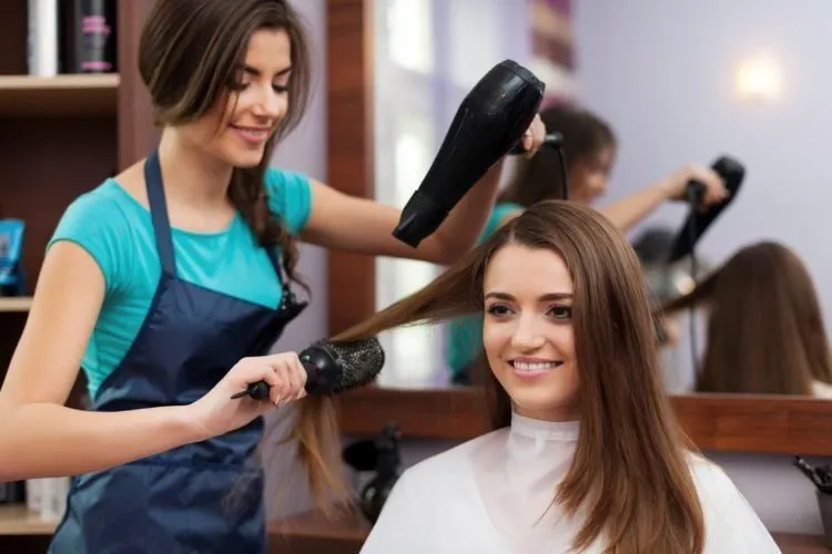 10 Jenis Perawatan Salon yang Bisa Didapatkan dengan Bujet Kurang dari 100 Ribu 15