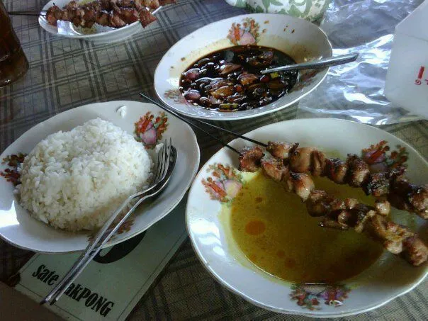 Terkadang Hits Nggak Harus Baru. Wisata Kuliner di 10 Resto Legendaris di Jogja Ini Bikin Kamu Keren Selalu! 13