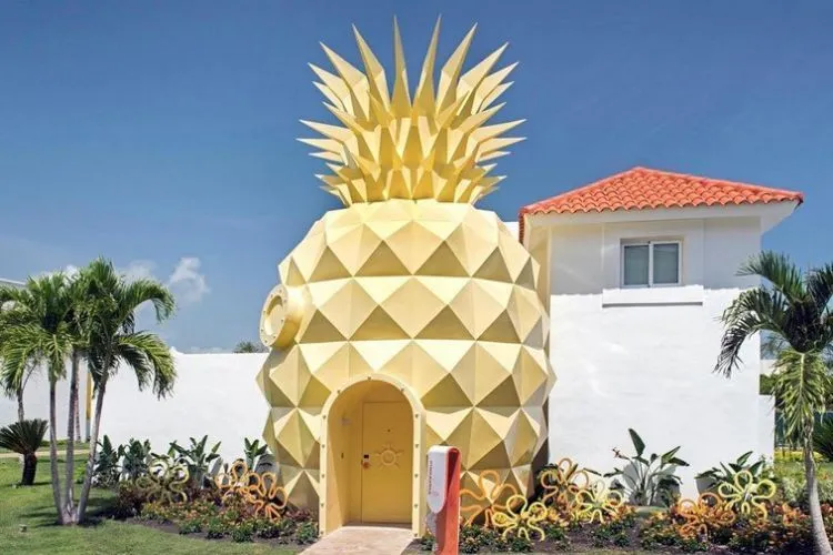 Unik! Ada Hotel Berbentuk Rumah Nanas SpongeBob. Yuk Intip Gimana Bentuknya 5