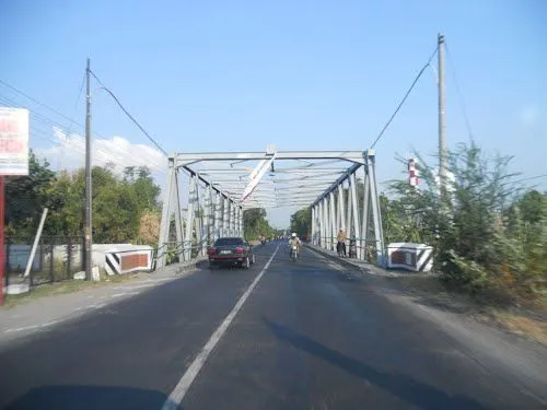 8 Jembatan Ini Terkenal Angker, Banyak Kejadian Mistis Terjadi di Sana. Kamu Mesti Waspada ya! 15