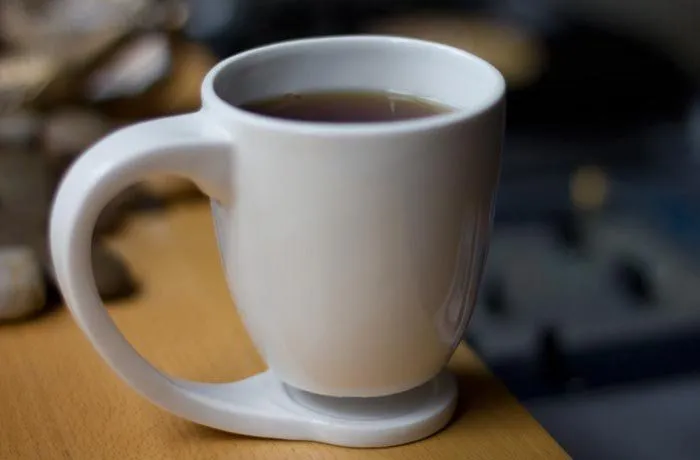 Cowokmu Doyan Ngopi? Yuk, Bahagiakan Dia Dengan Menghadiahkan 15 Mug Berdesain 'Laki' Ini! 25