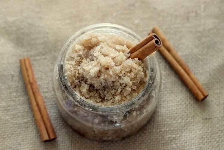 8 Lulur Mandi yang Bisa Kamu Bikin Sendiri. Pergi ke Salon Udah Nggak Perlu Lagi! 8