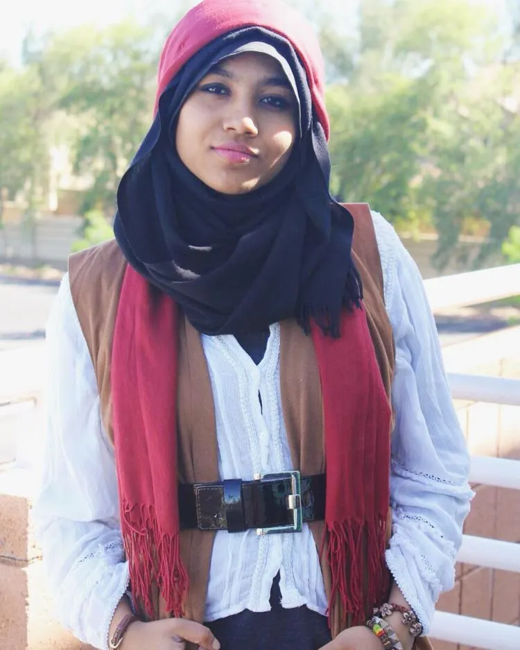 14 Inspirasi Kostum Halloween Berhijab. Anti Ribet, Tanpa Seksi dan Tetap Lucu 29