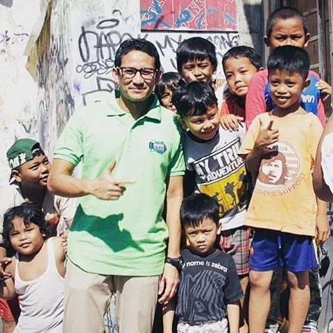Seandaninya Bisa Memilih Gubernur DKI Berdasarkan Style Bajunya, Kamu Akan Pilih yang Mana? 45