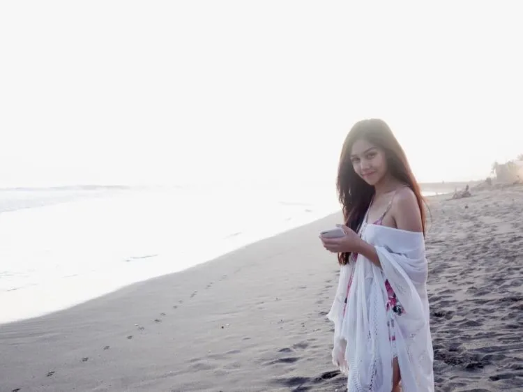 The Next Awkarin? Cek 5 Selebgram Cantik Ini Selama Belum ‘Kalian Semua Suci Aku Penuh Dosa’ 14