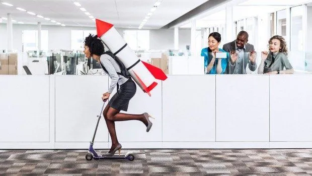 Biar Tambah Motivasi dan Nggak Gampang Jenuh di Kantor, 5 Trik Ampuh Ini Layak Kamu Coba! 8