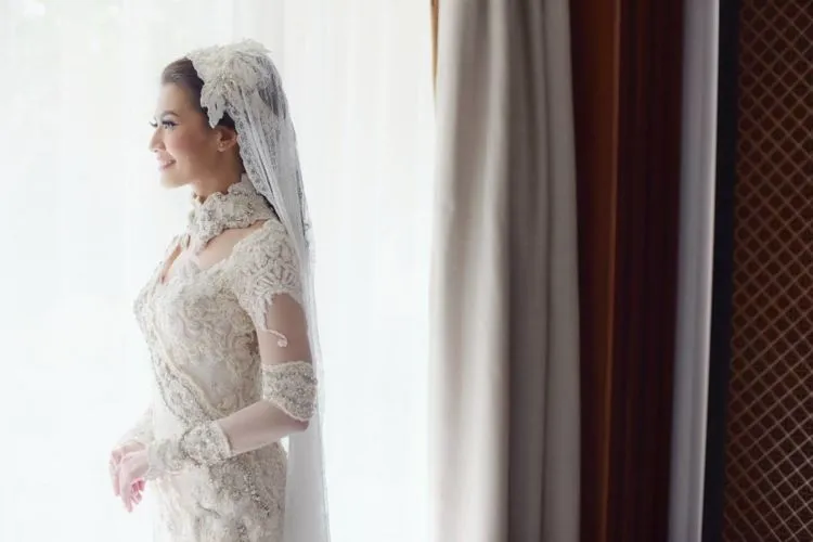 Momen Bahagia yang Memanjakan Mata: Akad Nikah Asty Ananta di Bali, Preweddingnya Juga Mewah! 28