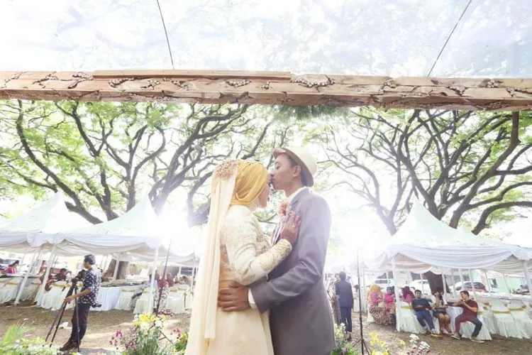 Rustic Wedding, Gaya Resepsi yang Masih Terbilang Baru di Indonesia. Simak 10 Inspirasi Ini 18
