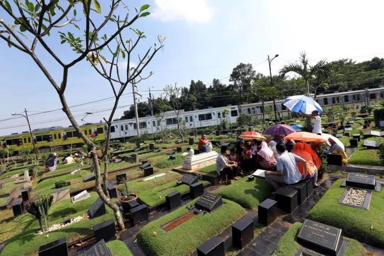 30 Singkatan yang Sering Diucapkan ini, Apa Kamu Tahu Kepanjangannya? 45