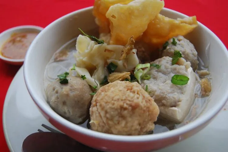 Bakso Atau 'Oskab' Malang Ini Bikin Lapar Perut dan Mata. Wajib Coba! 11