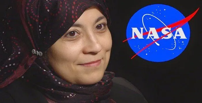 7 Wanita Berjilbab Ini Sukses Memperjuangkan Karirnya di Negara Minoritas Islam, Tak Mudah Lho 13