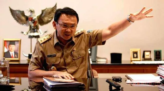 Politisi yang Lupa Akan Pentingnya Pencitraan,Sosok Tegas Dibalik Petahana Jakarta 4 Tahun Terakhir! 10