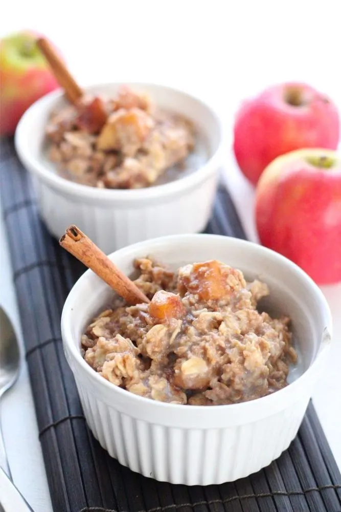 6 Resep Apple Pie yang Lagi Hits Ini Ternyata Gampang Bikinnya. Nggak Perlu Pakai Oven Segala! 10
