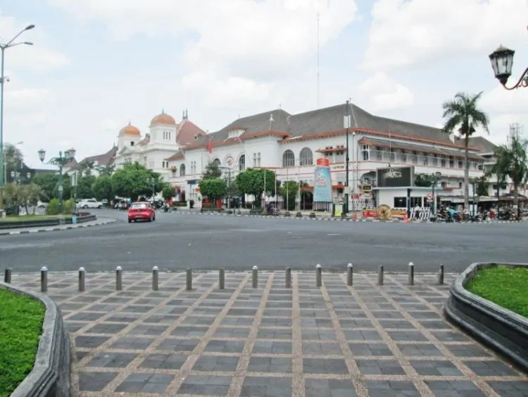 Ini Dia Penampakan Jogja Tempoe Doeloe dan Jogja Masa Kini. Lebih Romantis yang Mana? 24