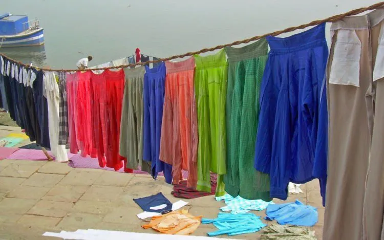 Jasa Laundry Nggak Selamanya Jadi Solusi. 6 Hal Mengejutkan Ini Bikin Kamu Memilih Mencuci Sendiri 10