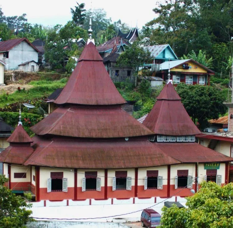 Selain di Bali, Ada Juga Desa Tradisional Nagari Pariangan, yang Masuk Sebagai Desa Terindah Di Dunia! 11