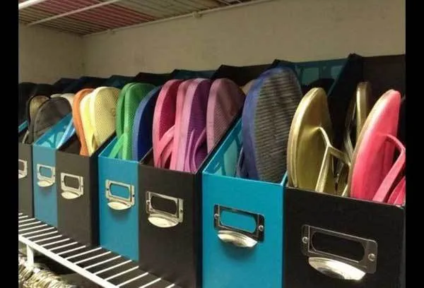 10 Cara Membuat Rak Sepatu Sederhana dan Minim Biaya. Kamu Layak Coba! 14 cara membuat rak sepatu
