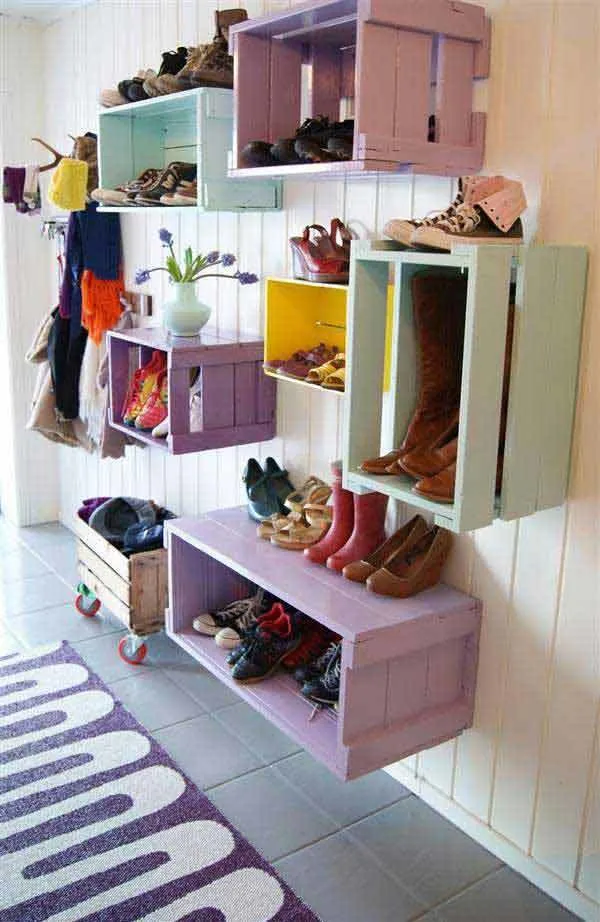 10 Cara Membuat Rak Sepatu Sederhana dan Minim Biaya. Kamu Layak Coba! 16 cara membuat rak sepatu