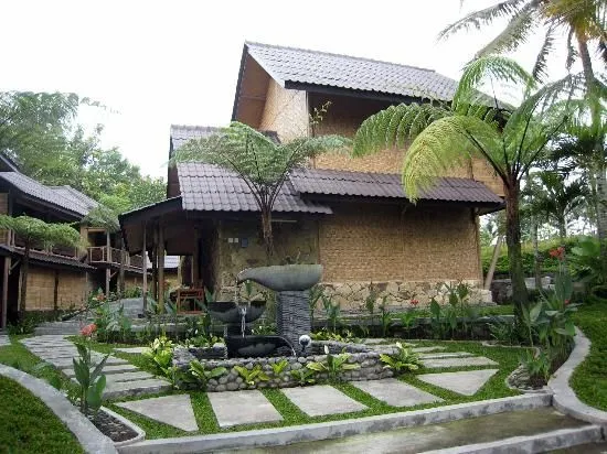 Girls, Hati-hati Kalau Cowokmu Ngajakin Traveling ke 7 Tempat Ini. Bisa-Bisa Dia Cuma Nyari Kesempatan 9