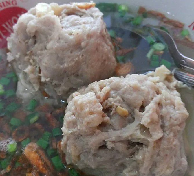 Bakso Atau 'Oskab' Malang Ini Bikin Lapar Perut dan Mata. Wajib Coba! 17