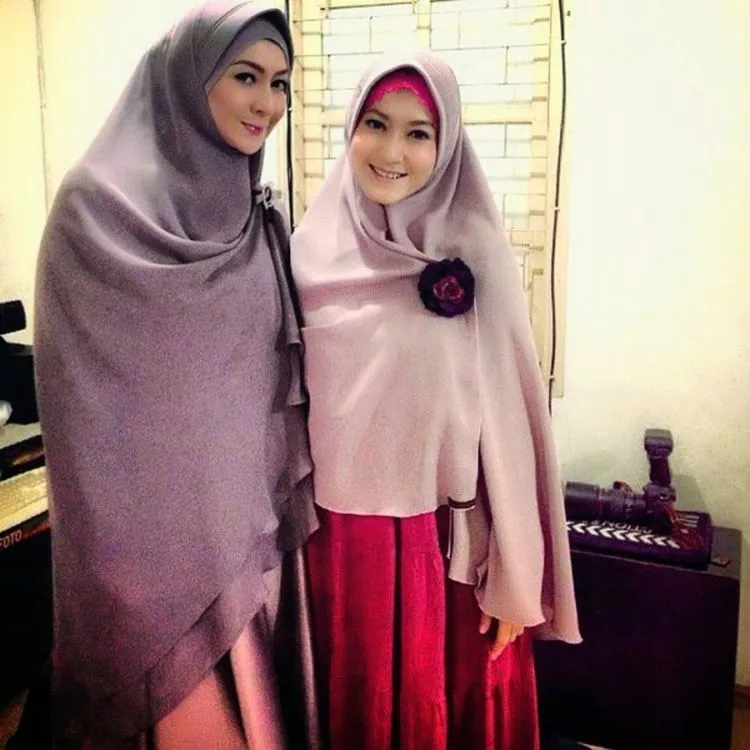 Kerudung bukanlah Hijab, Hijab Juga Bukan Jilbab. Ini Bedanya, Sebagai Orang Islam Kamu Perlu Tahu. 6
