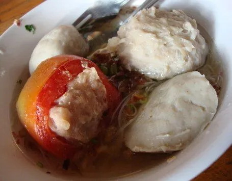 10 Bakso Unik dan 'Sangat Indonesia.' Yakin Nggak Pengen Coba? 13