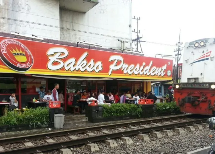 Bakso Atau 'Oskab' Malang Ini Bikin Lapar Perut dan Mata. Wajib Coba! 10