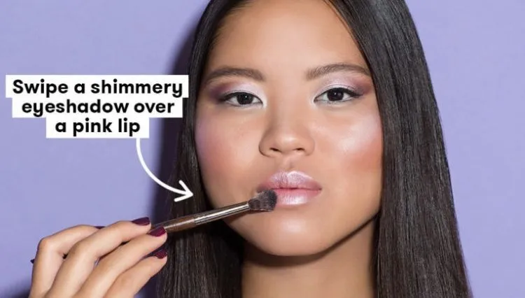 Bikin Makeup Flower Crown Seperti Filter Pada Snapchat Yuk! Ini Nih Tutorialnya. 11