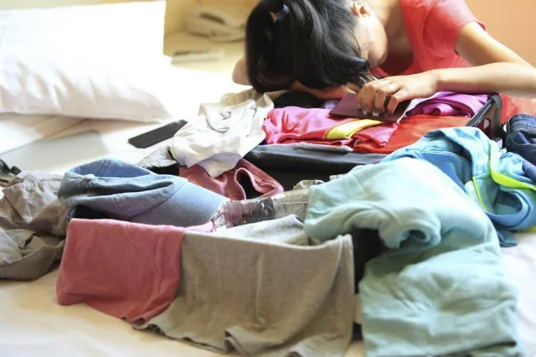 Bedanya Cowok dan Cewek Saat Packing Buat Traveling. Duh, Cewek Gini Amat ya Kalau Packing... 7