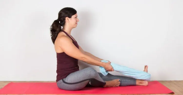 Bye-bye Sama Perut Buncit dengan 11 Gaya Yoga Pelancar BAB Ini. Yuk Coba! 12