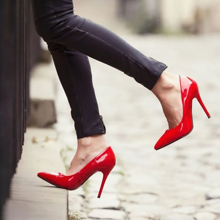 Jangan Keseringan Pakai High Heels Kalau Kamu Nggak Mau Merasakan 7 Efek Samping Ini! 9