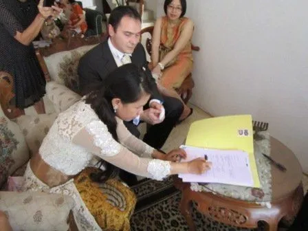 Nikah Dengan WNA; Nggak Hanya Ribet, Tapi Juga Mahal. Hal-Hal Macam Ini Mesti Kamu Kenal 10