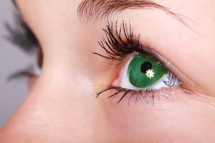 Dengan 5 Hal Ini Pengguna Softlens Dijamin Merasa Aman-Nyaman dan Anti Alay 9