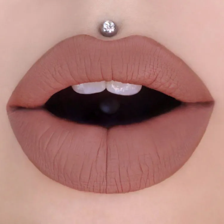 Serba-serbi Lipstik Matte yang Perlu Kamu Pahami, Agar Bibirmu Selalu Cantik Tiap Waktu 5
