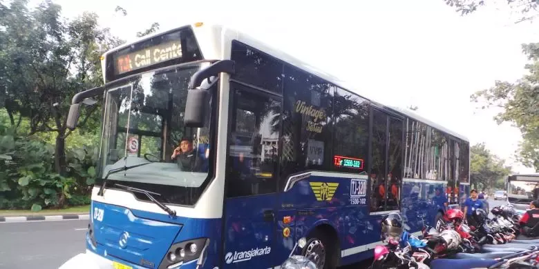 Bus Vintage Baru Diluncurkan di Jakarta. Yuk Nostalgia Sama Transportasi Jakarta Tempoe Doeloe 5