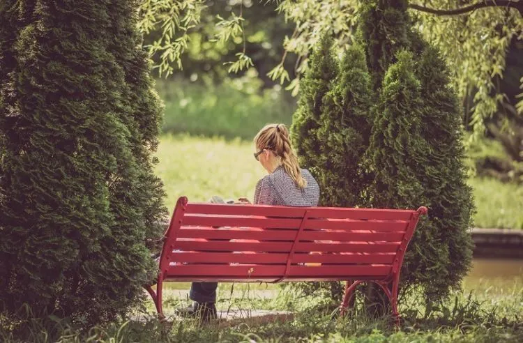 Statusnya Single Tapi Nggak 'Available'. Bukan Soal Standar Terlalu Tinggi, Tapi Urusan Hati 7
