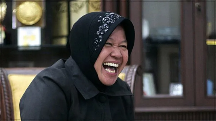 6 Wanita yang Membuat Cowok Semakin Suka Mengikuti Berita Politik. Rugi Kalau Nggak Kenal Mereka! 10