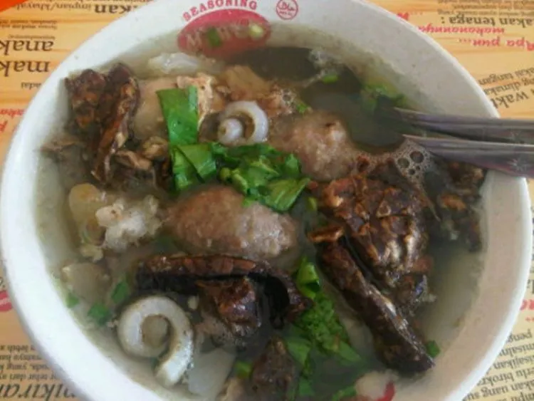 Bakso Atau 'Oskab' Malang Ini Bikin Lapar Perut dan Mata. Wajib Coba! 13
