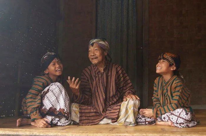 Norma dan Adat Jawa yang Hampir Musnah. Kamu yang Jawa, Masih Njawani Kaya Gini Nggak? 11
