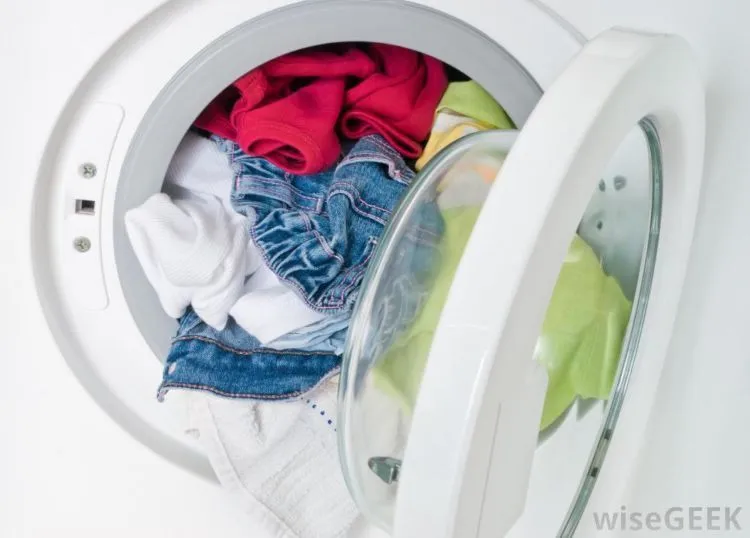 Jasa Laundry Nggak Selamanya Jadi Solusi. 6 Hal Mengejutkan Ini Bikin Kamu Memilih Mencuci Sendiri 8