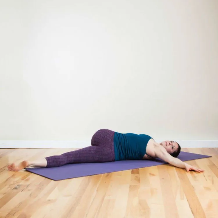 Bye-bye Sama Perut Buncit dengan 11 Gaya Yoga Pelancar BAB Ini. Yuk Coba! 15