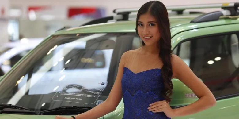(Eksklusif) Kisah di Balik Seorang SPG yang Sering Diidentikan dengan Hal Esek-esek. Miris Sih Ini! 8