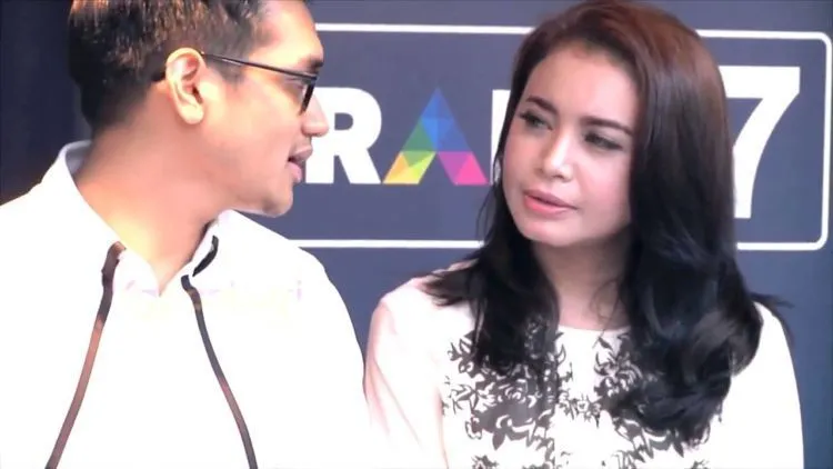 Afgan Diisukan Pedofil Karena Mencium Kening Putranya Rossa, Ya Kan Tergantung Ciumannya Juga 8