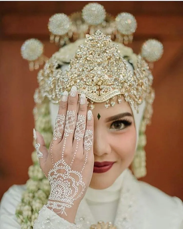9 Macam Bunga yang Identik dengan Pernikahan. Dengannya, Resepsimu Semakin Berkesan 18