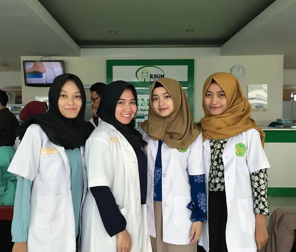 Di Balik Tingginya Prestis, Inilah Isi Hati Cewek Kedokteran. Cowok Jangan Minder Kalau Mau PDKT! 7