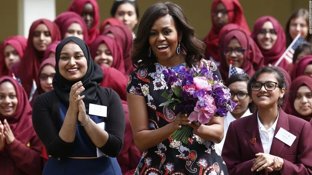 Bukan Ibu Negara Biasa yang Sekadar Pemanis atau Hiasan, Michelle Obama Selalu Berani Buat Dobrakan! 13