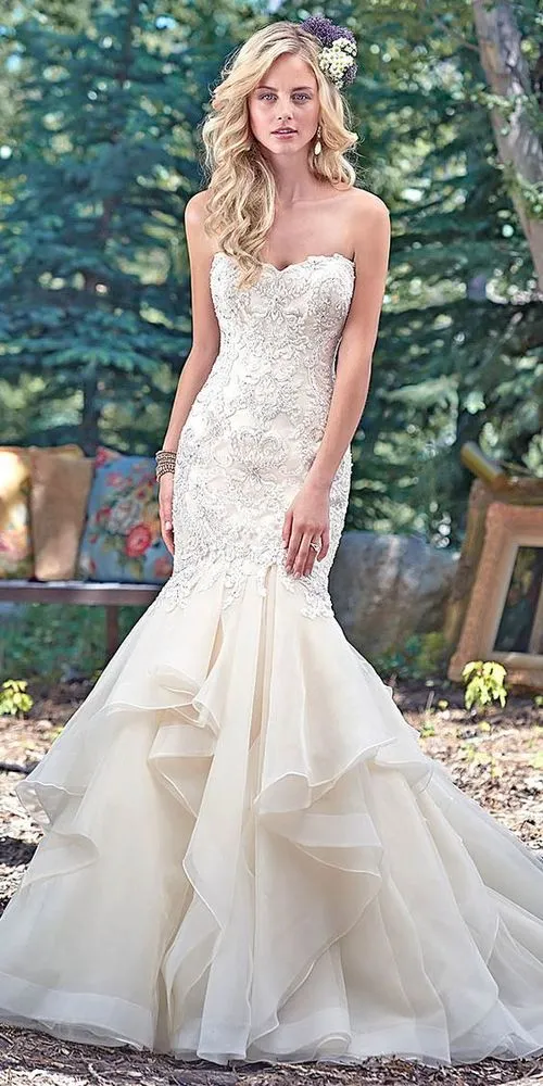 Inspirasi Gaun Pengantin dari 10 Disney Princess Favoritmu. Mana yang Paling Kamu Suka? 22