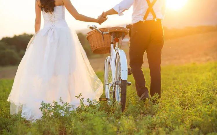 Kumpulan Tanggal Cantik dan Long Weekend 2017 Buatmu yang Ingin Nikah Tahun Ini! Masih Bisa Kok 11